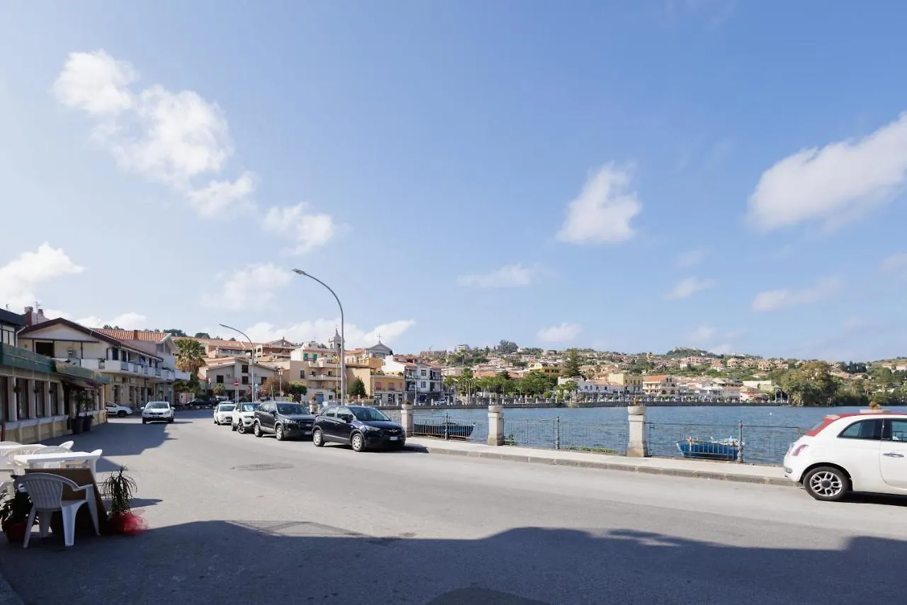 Aparthotel Ganzirri Messina Italien